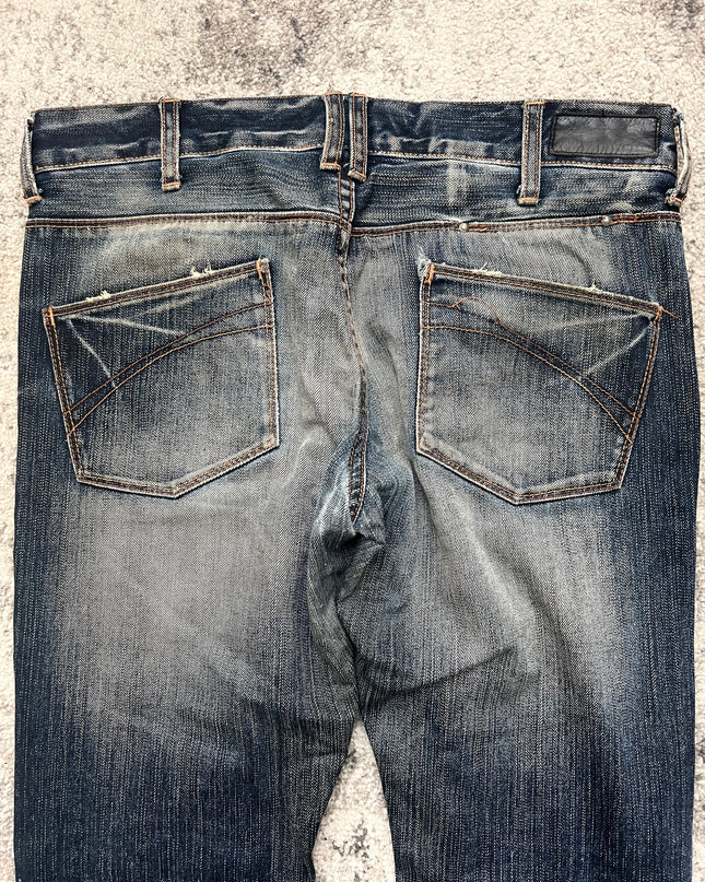 BOYCOTT "DIRTY FADE" DENIM