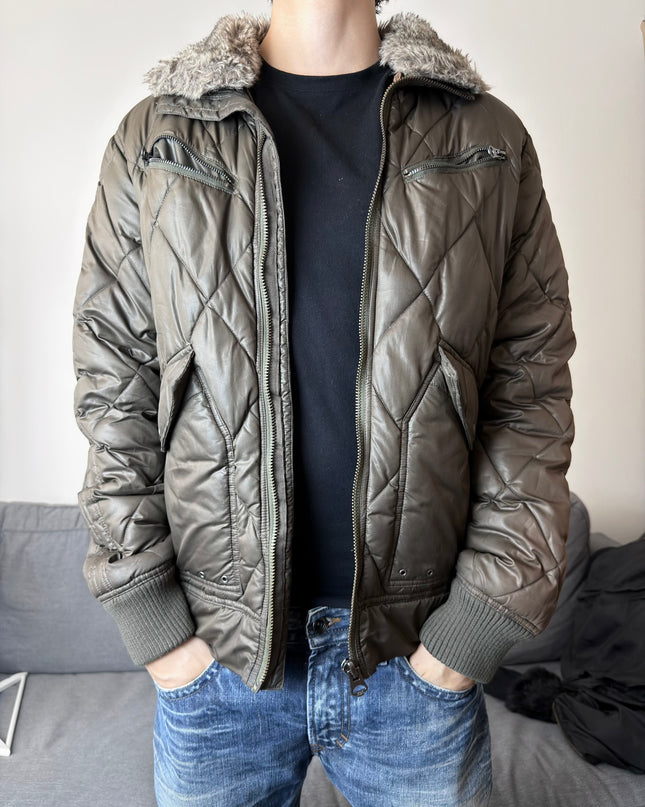 IKKA "IRON QUILT" PUFFER