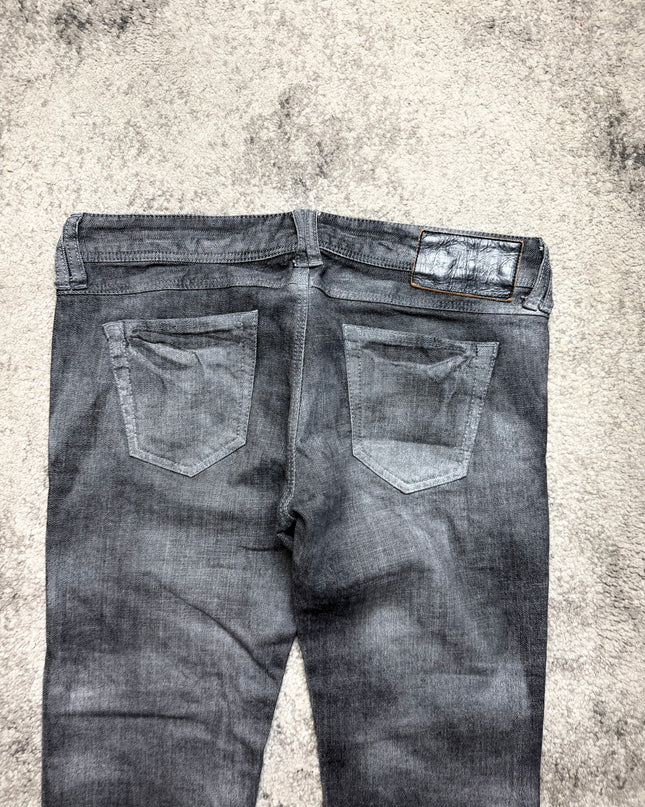 NATTAHNAN "ASH FADE" DENIM