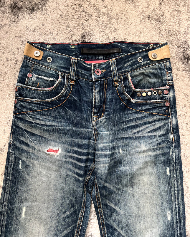 RED PEPPER WASHED DENIM 