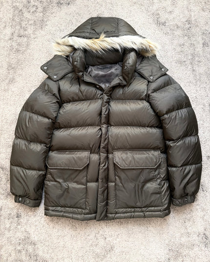 UNIQLO "FROSTLINE NOMAD" PUFFER