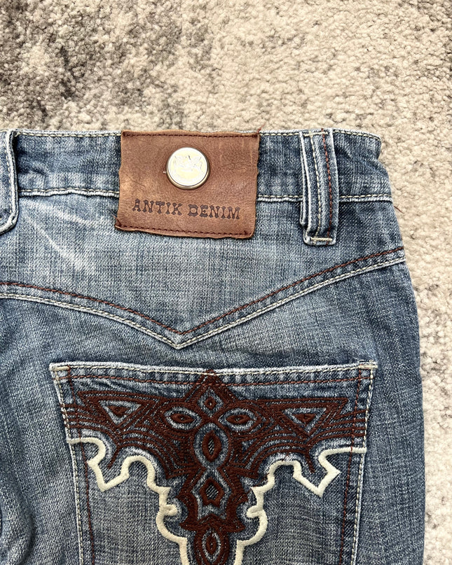 ANTIQUE FLARED CROSS-STITCH DENIM