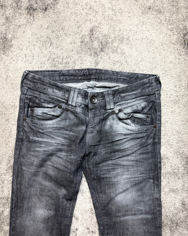 NATTAHNAN "ASH FADE" DENIM