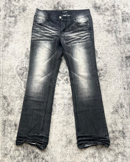 LOWBOX BLACK FLARE DENIM