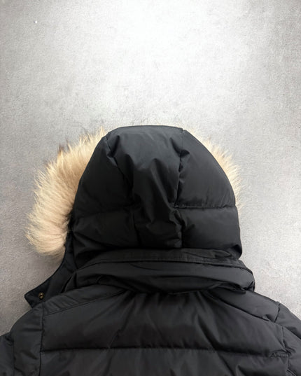 Heisei black puffer jacket hood and upper back seen from behind, quilted panels