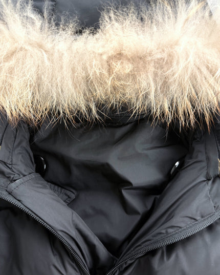 Heisei reversible puffer jacket, inner lining or reverse side detail for fitting inspection