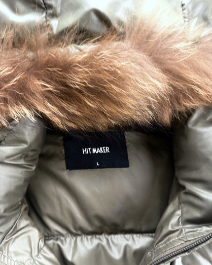 Hitmaker olive puffer jacket detail of sleeve cuff tab and quilted channels