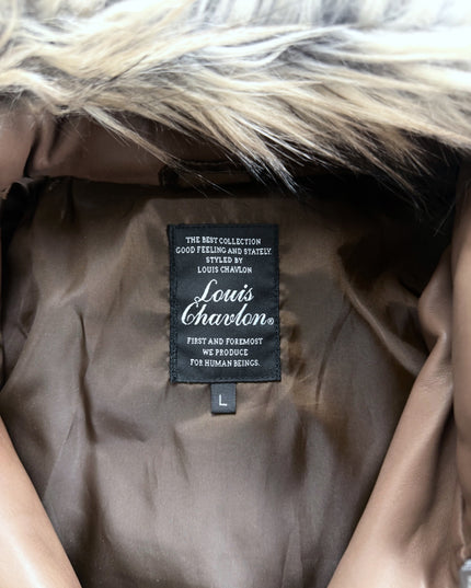 Louis Chavlon puffer jacket side pocket and ribbed cuff detail